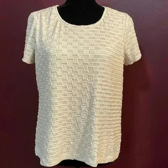 Laura Ashley Petite Medium Tan/Beige Short Sleeve Textured Blouse - Picture 2 of 8